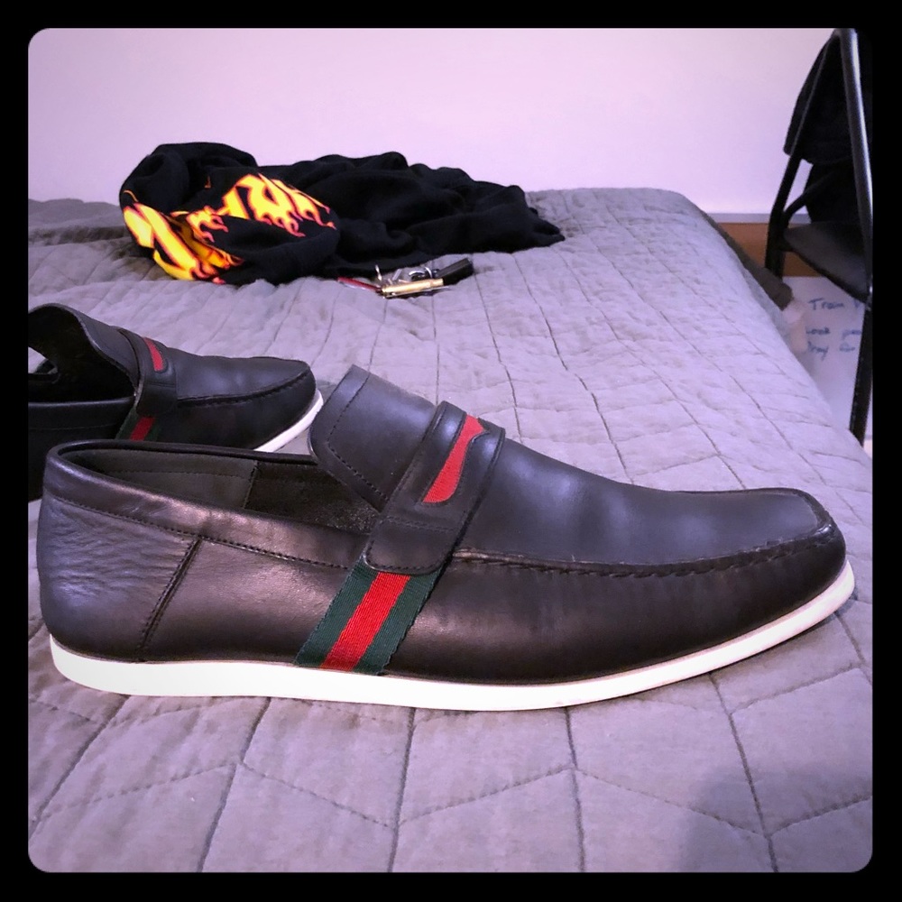 Gucci Flats